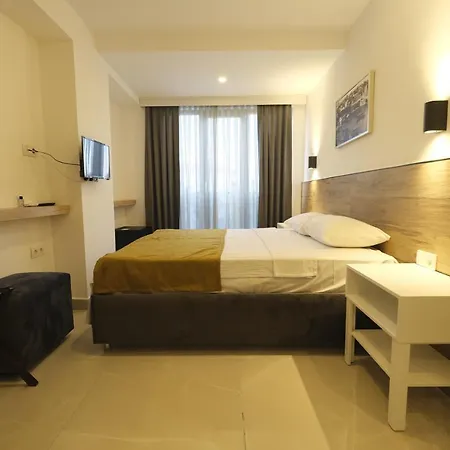 Hotell Tut 5*